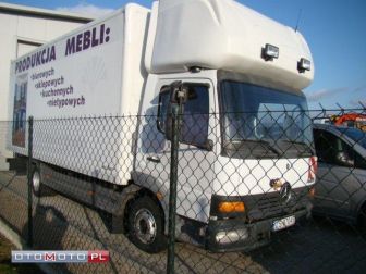Mercedes-Benz Atego 815 meblowóz